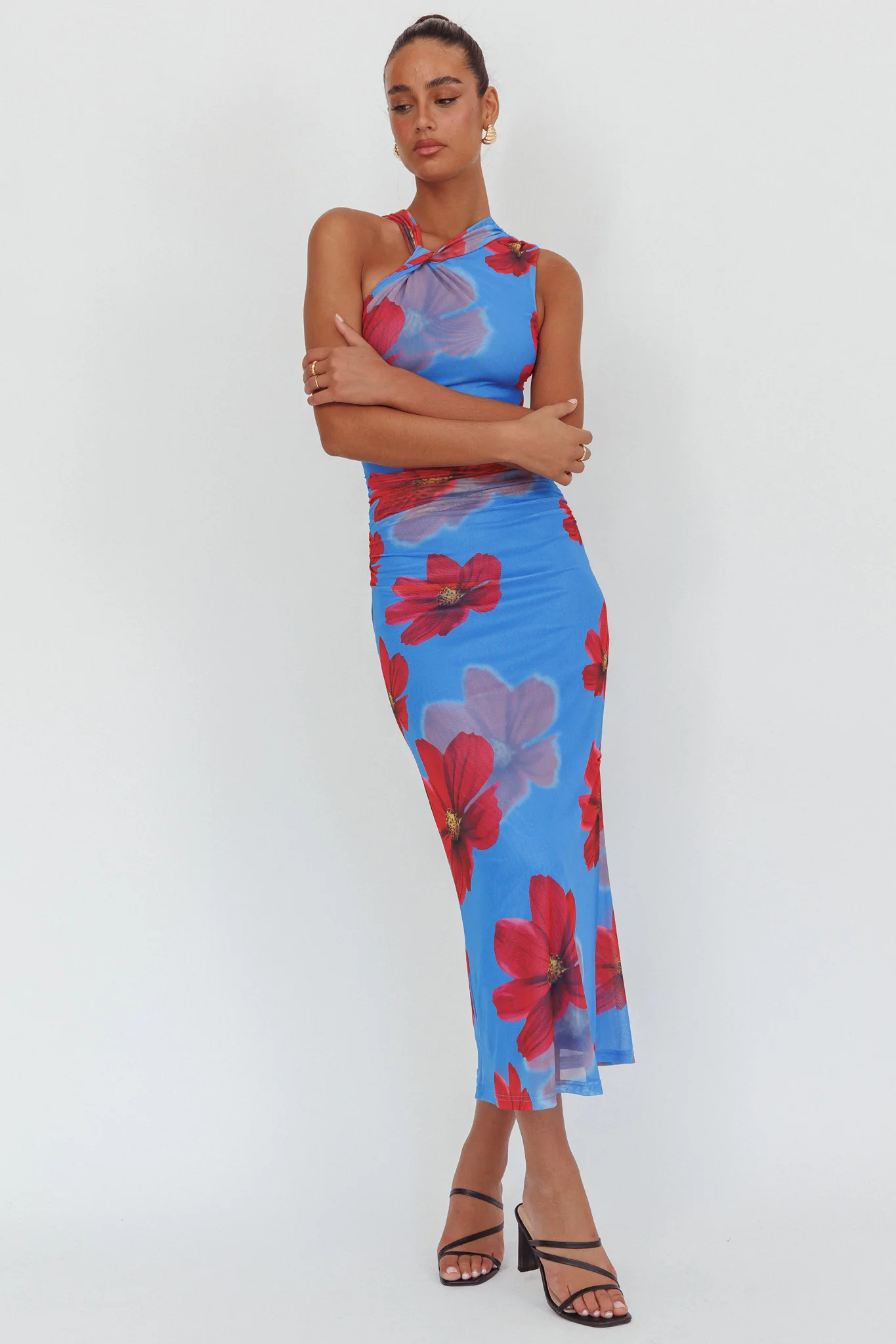 On Air Twist Neck Maxi Dress Floral Blue - Sonourner