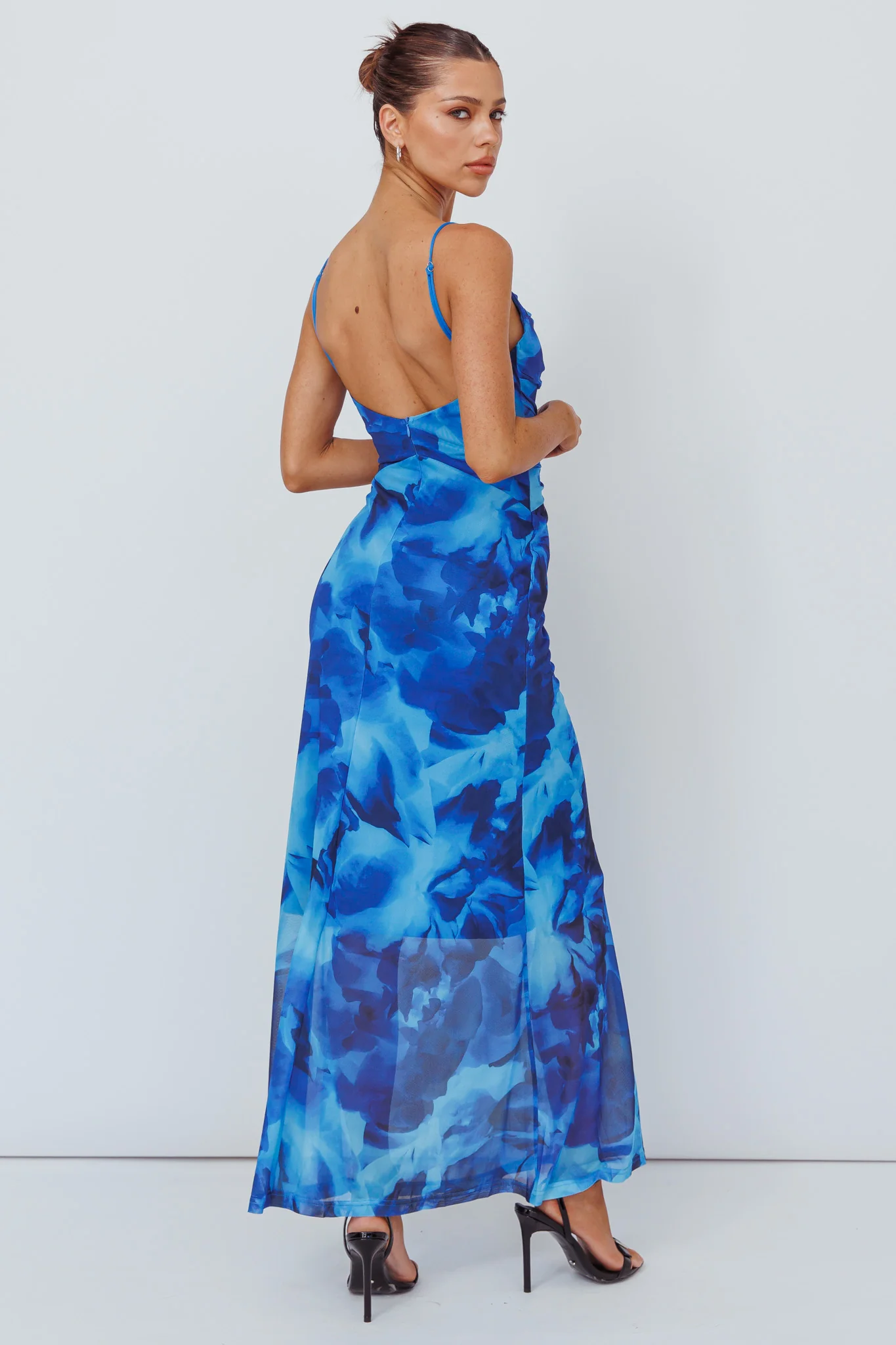 Beulah Twist Bodice Maxi Dress Floral Blue - Sonourner