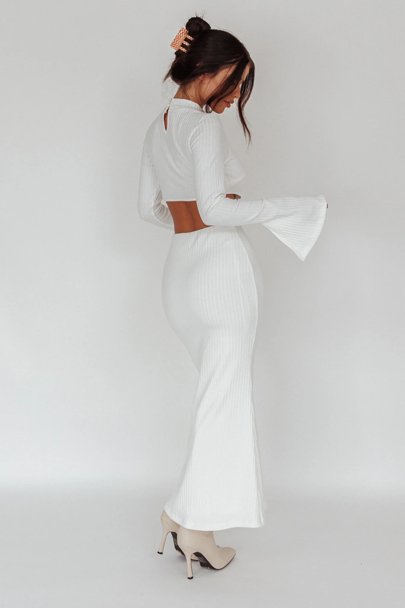 Shianne Long Sleeve Knit Maxi Dress White - Sonourner