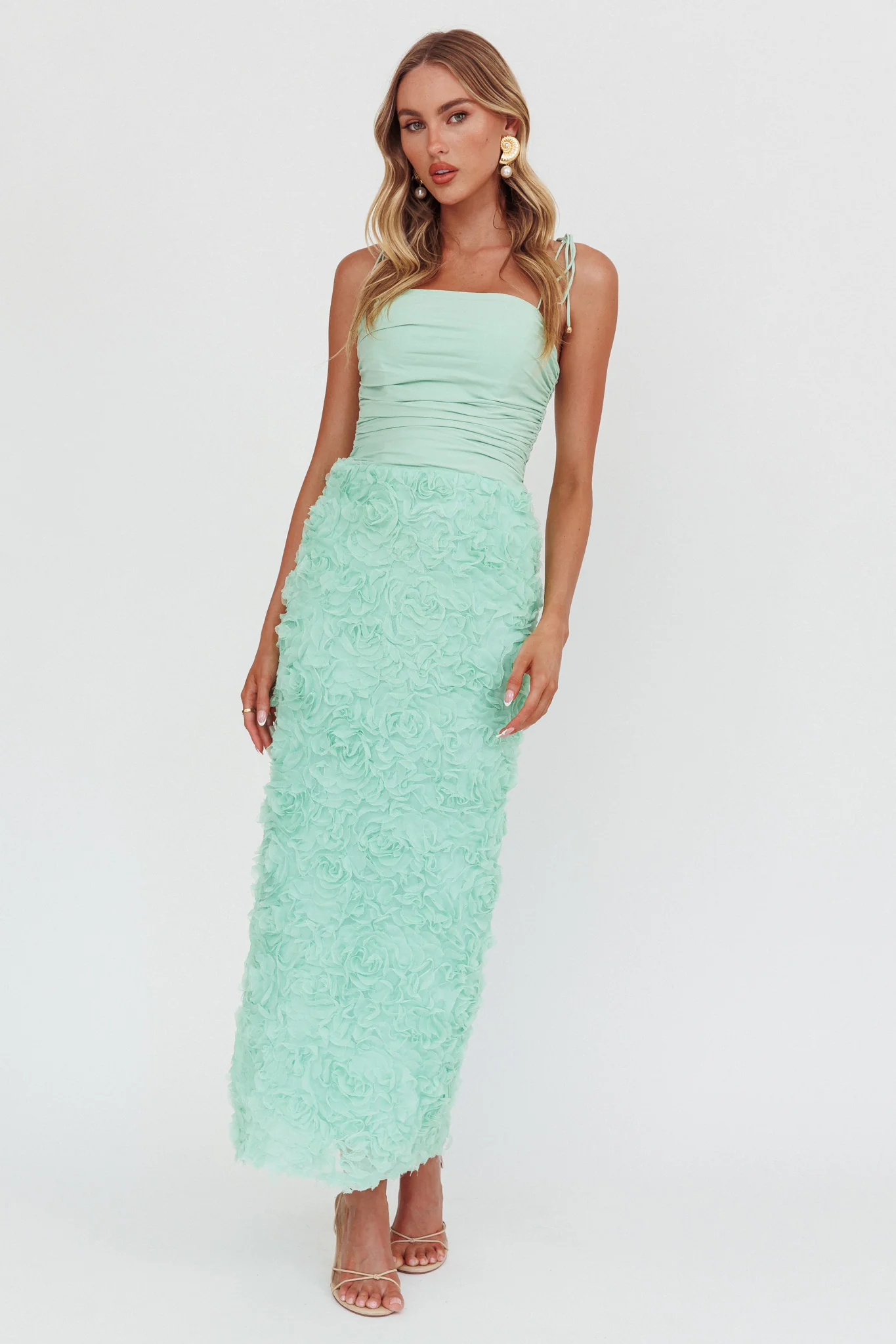 Love & Honor Textured Floral Maxi Dress Sage - Sonourner