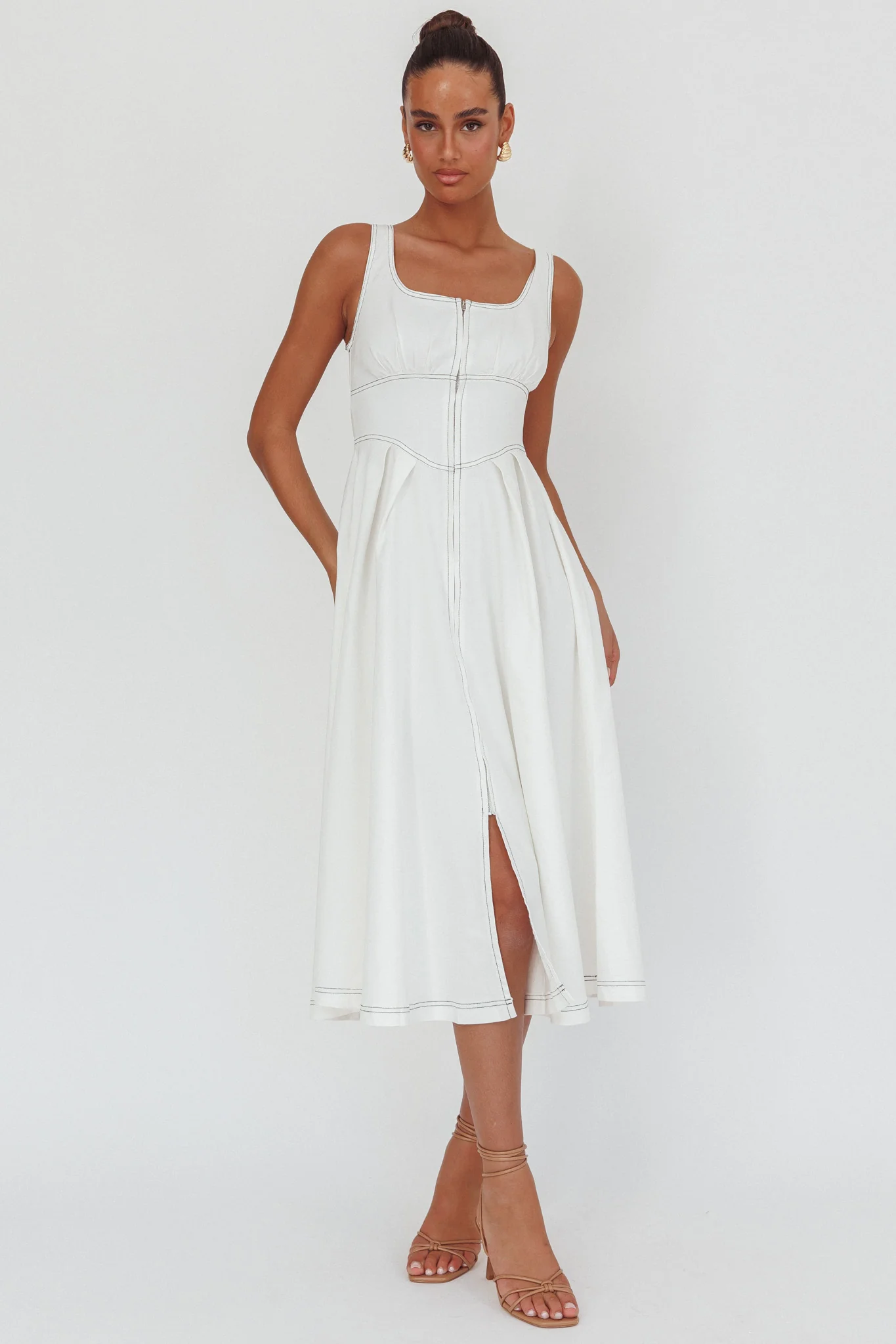 Leeli Zipper Front Midi Dress White - Sonourner