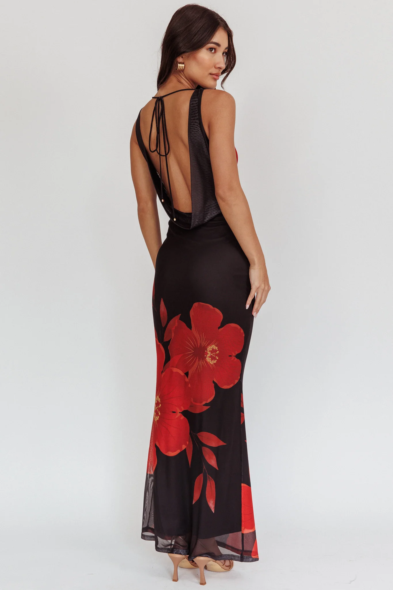 Cassiopeia Open Back Maxi Dress Hibiscus Black - Sonourner