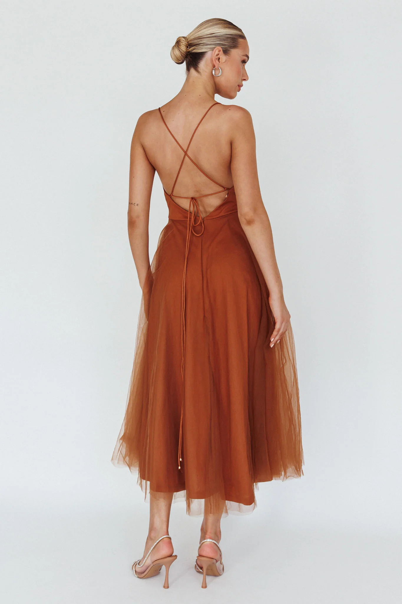 Floating By Pleated Neckline Mesh Midi Dress Brown - Sonourner