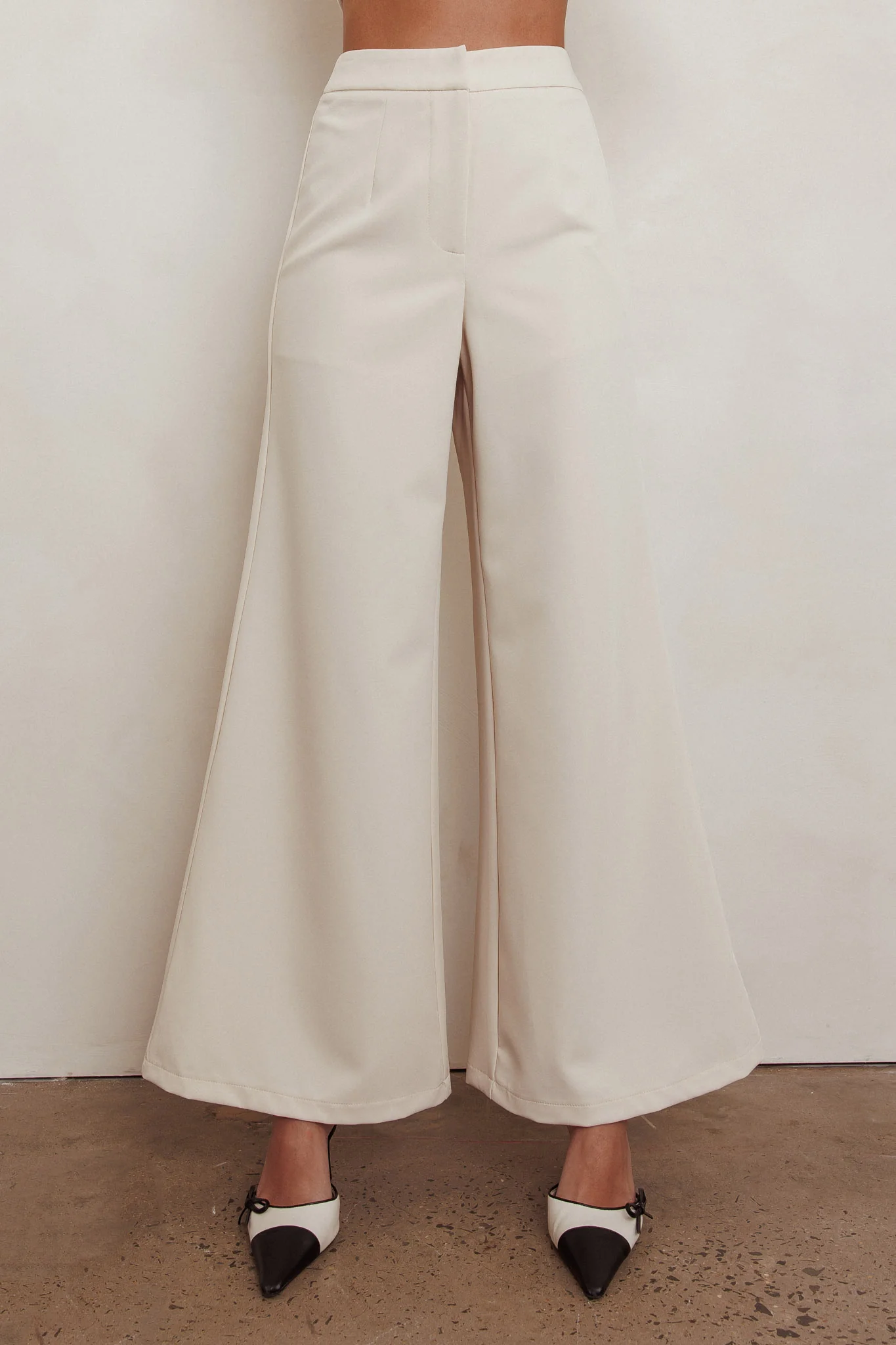 Consideration Wide Leg Pant Beige - Sonourner