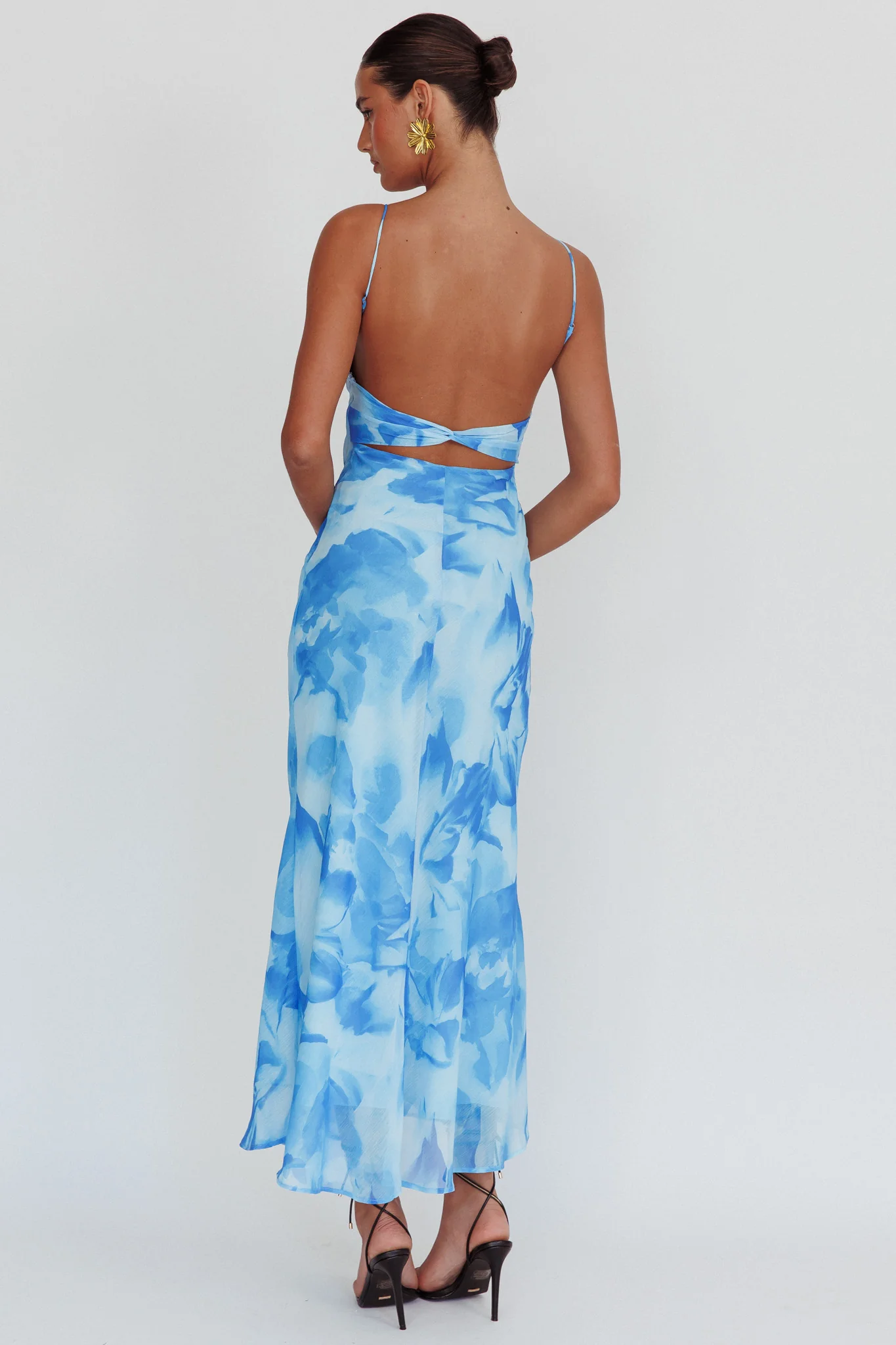 Nerida Low Back Twist Maxi Dress Blue - Sonourner