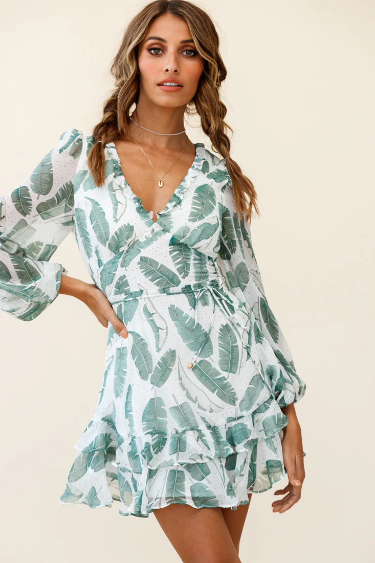 Tozzi Long Balloon Sleeve V-Neckline Dress Feather Print White - Sonourner