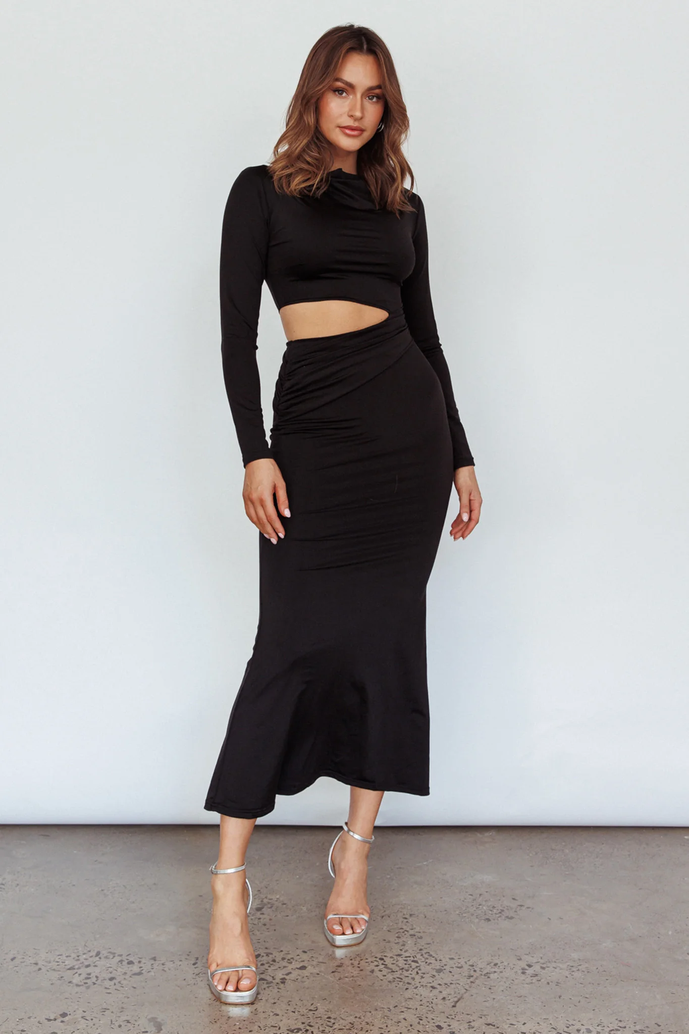 Rajah Long Sleeve Cut-Out Midi Dress Black - Sonourner