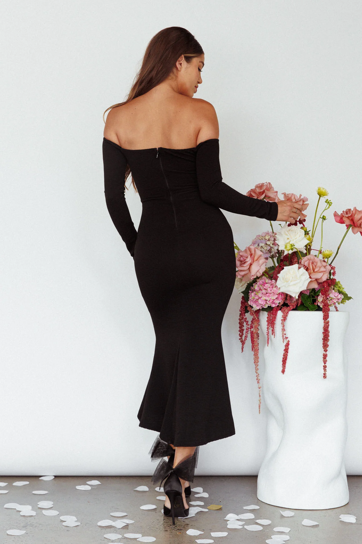 Speakeasy Off-Shoulder Maxi Dress Black - Sonourner