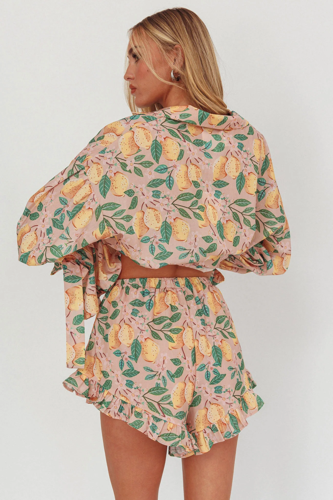 Telling Secrets Frill Trim Shorts Lemon - Sonourner