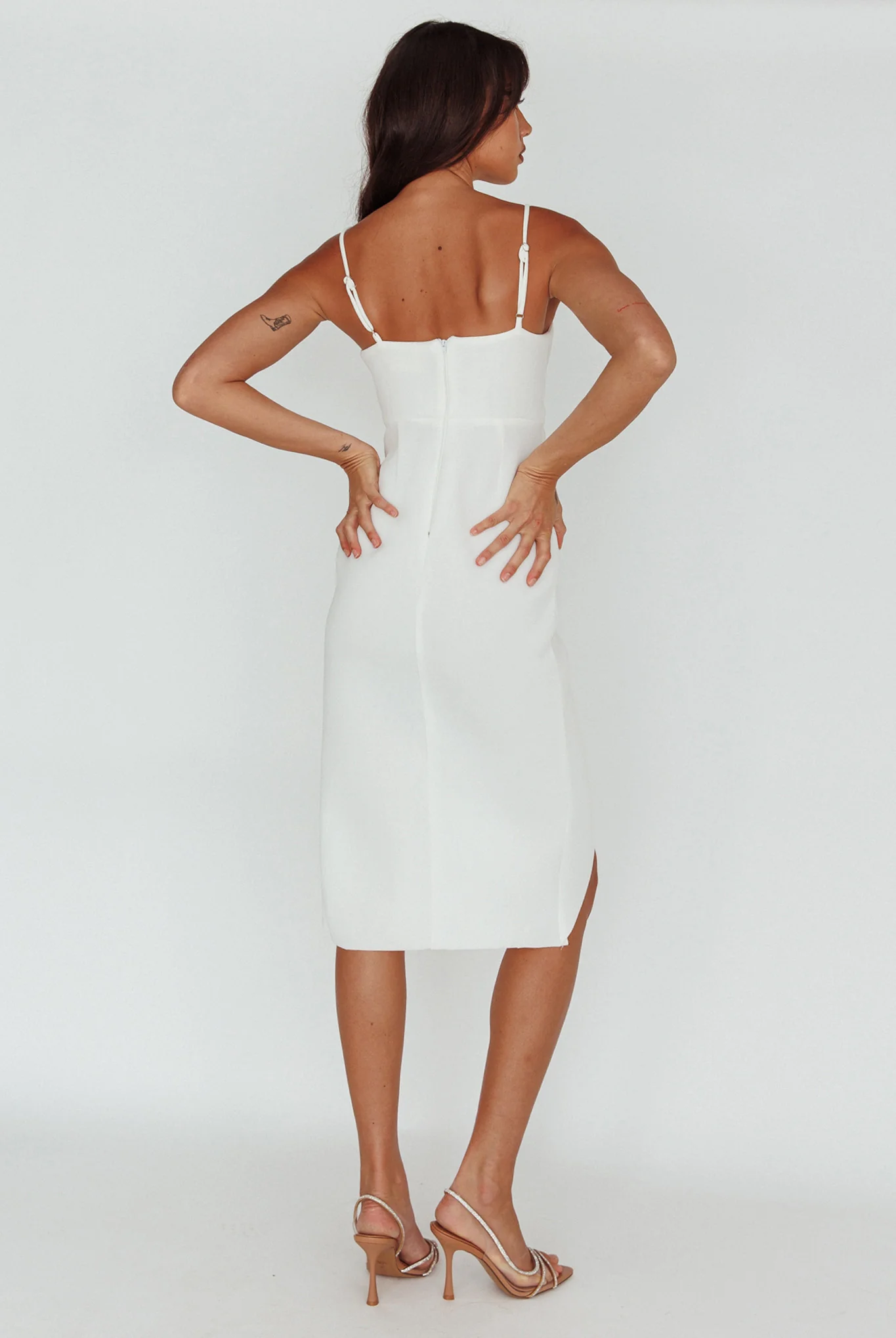 Amairani Cut-Out Bust Midi Dress White - Sonourner