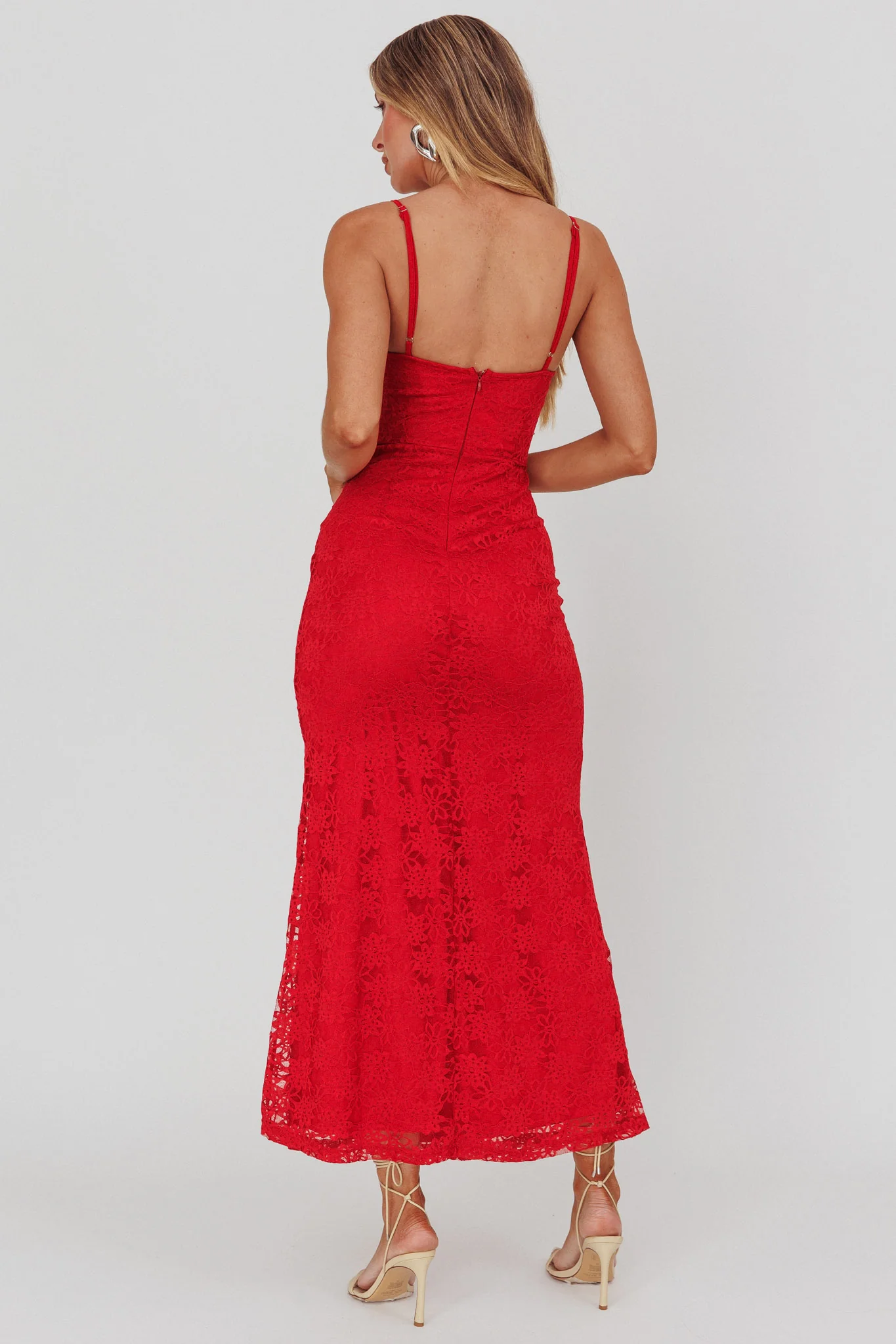 Passione Tied Bust Lace Maxi Dress Cherry - Sonourner