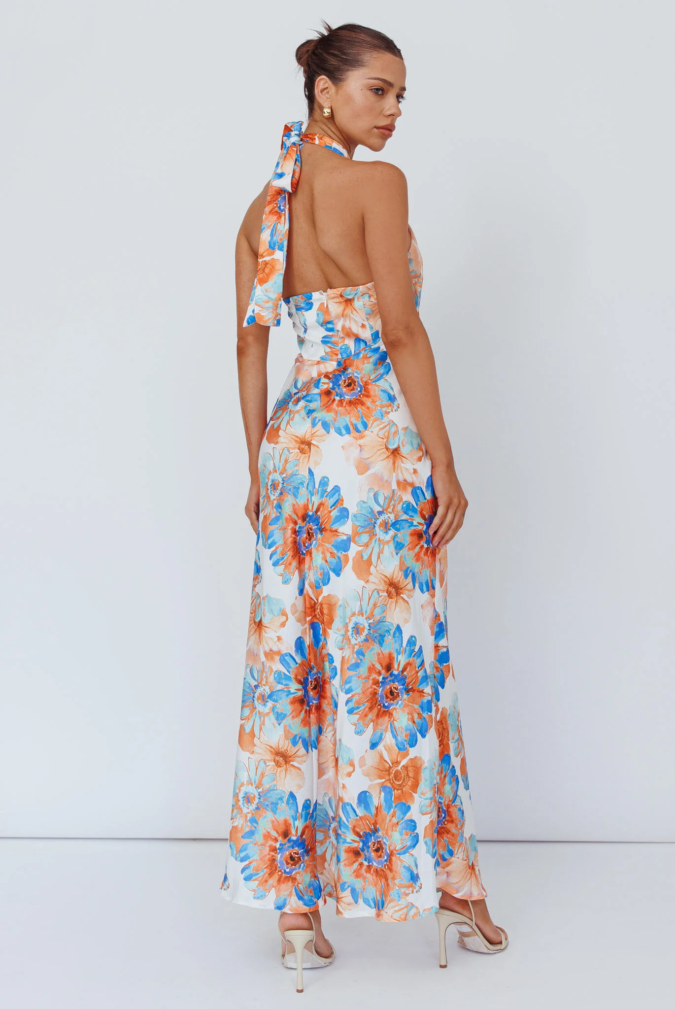 Shana Halterneck Maxi Dress Flowers Blue - Sonourner