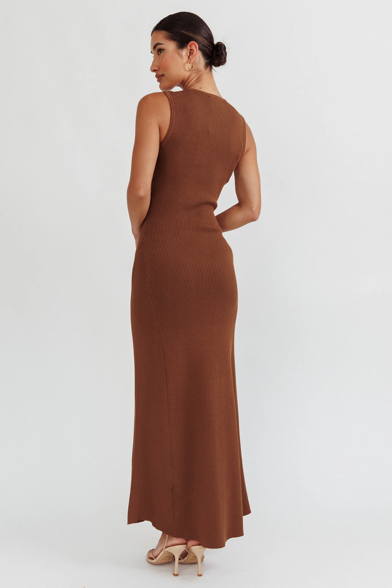 Braylee Sleeveless Ribbed Knit Maxi Dress Chocolate - Sonourner