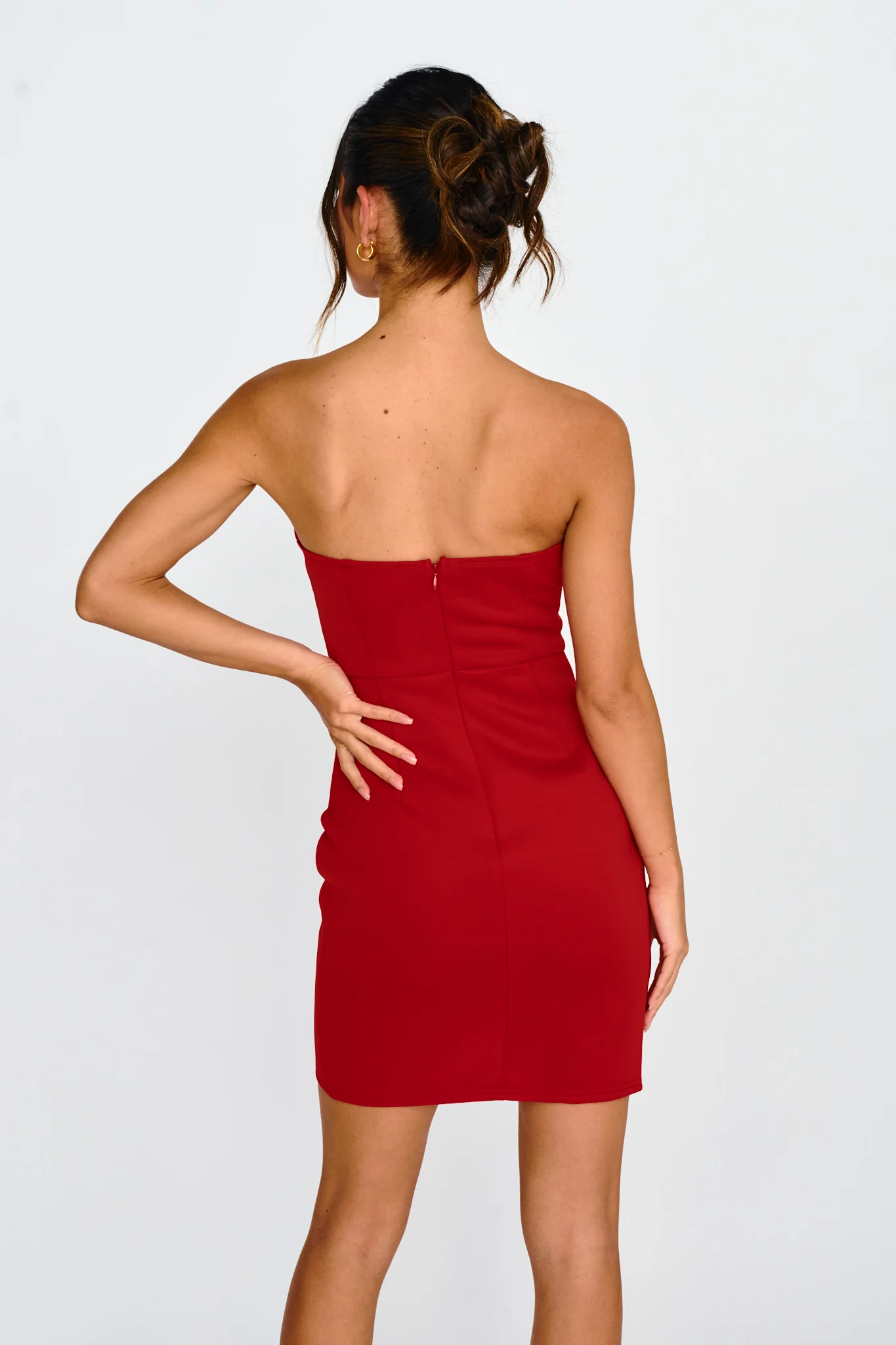 Isobel Pointed Sweetheart Neckline Mini Dress Red - Sonourner