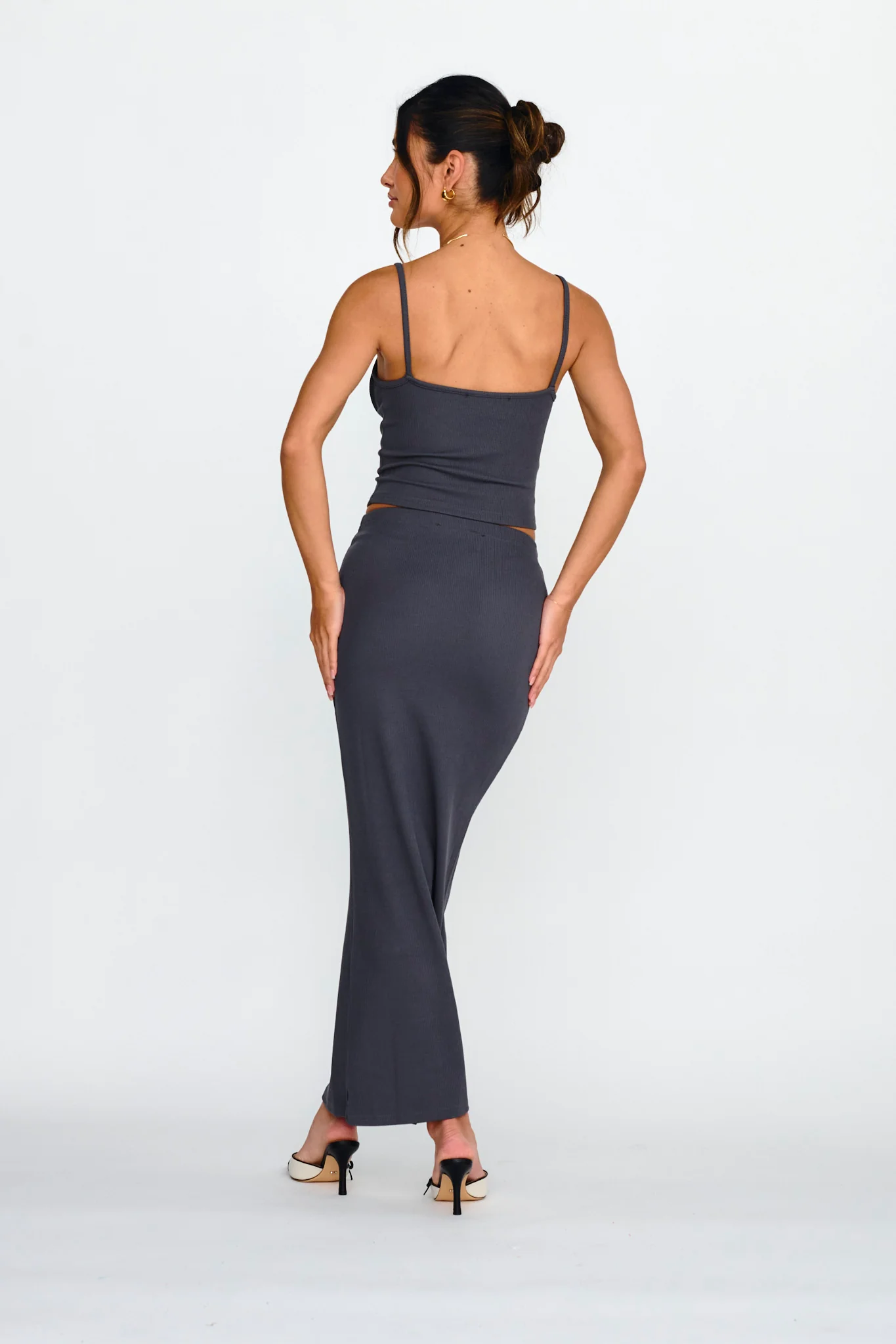 Strike A Pose Ribbed Maxi Skirt Charcoal - Sonourner