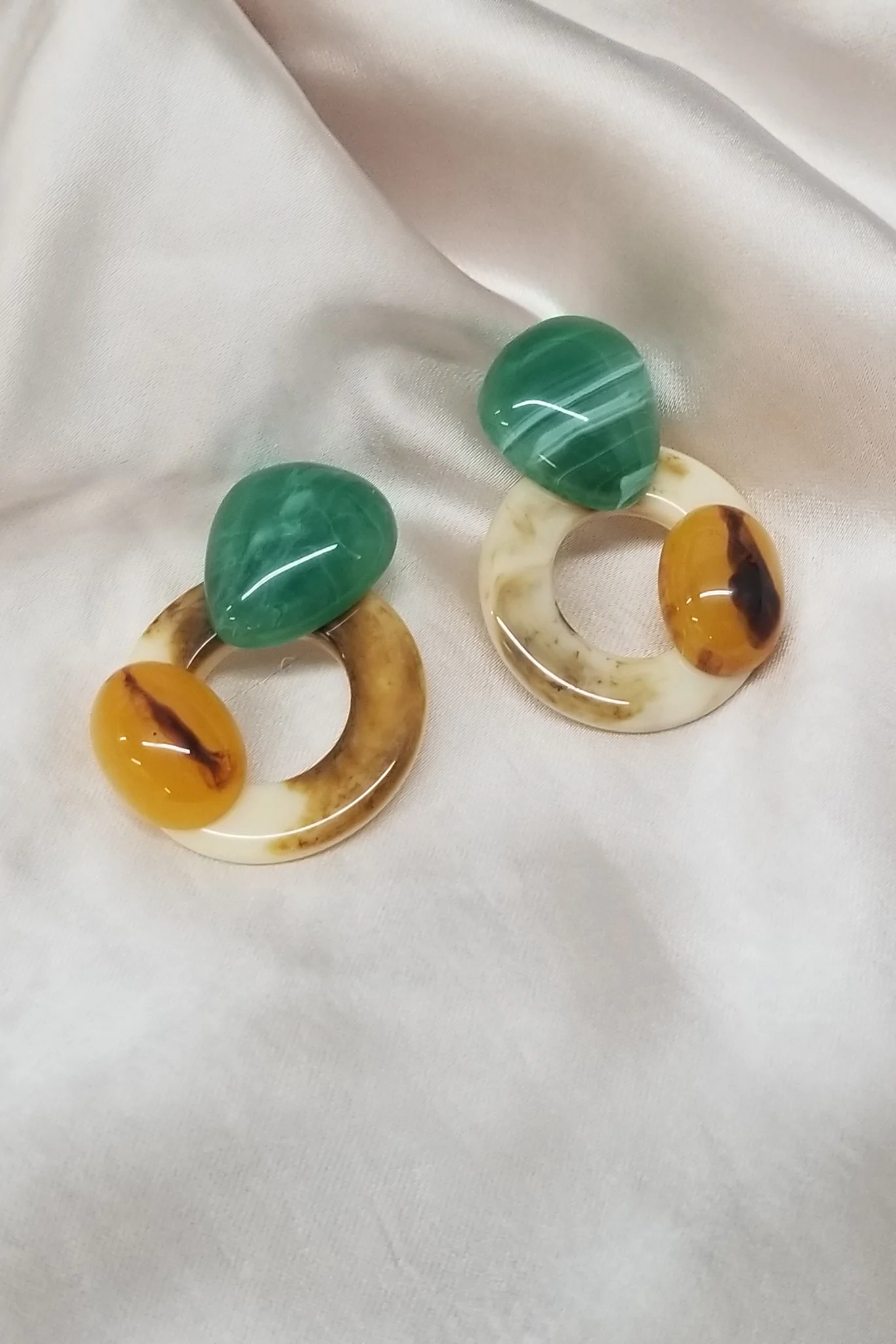 Mozambique Geometric Earrings Tan - Sonourner