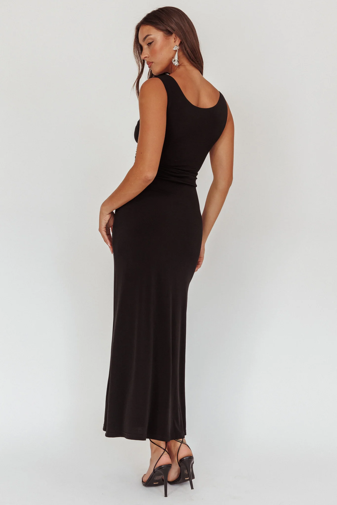 Costa Cut-Out Waist Maxi Dress Black - Sonourner