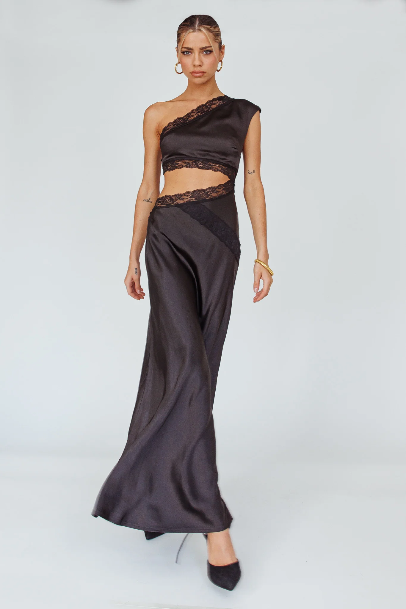 Mahli One-Shoulder Maxi Dress Black - Sonourner