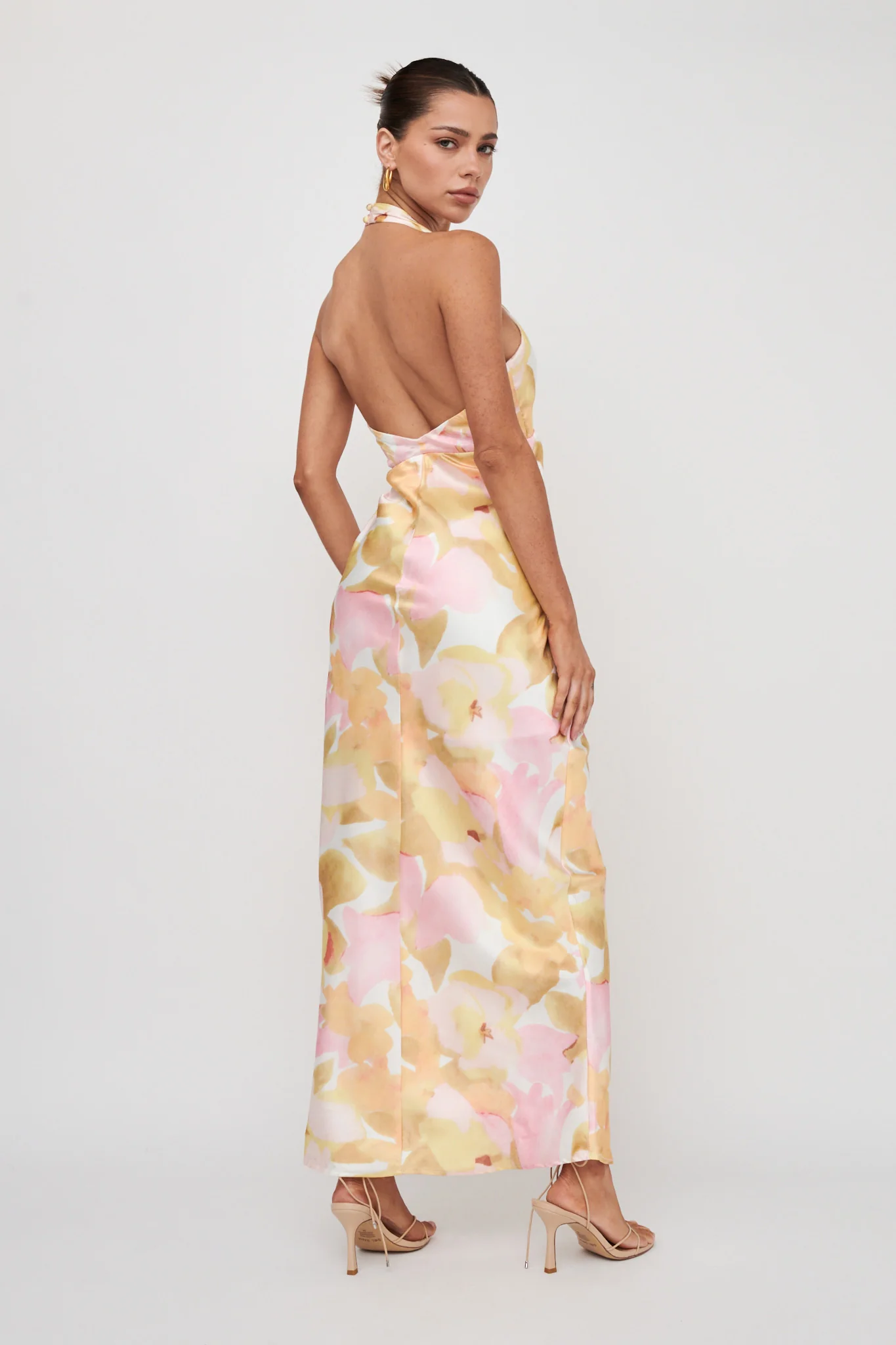 Of Your Dreams Plunging Halter Dress Floral Pink - Sonourner
