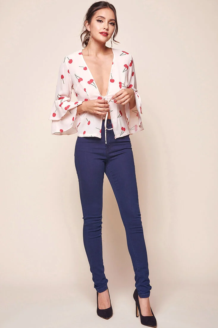 Robbi Bell Sleeved Cherry Top Beige - Sonourner